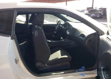 2021 Dodge Challenger Sxt z USA, uszkodzony, nr VIN 2C3CDZAG8MH534547